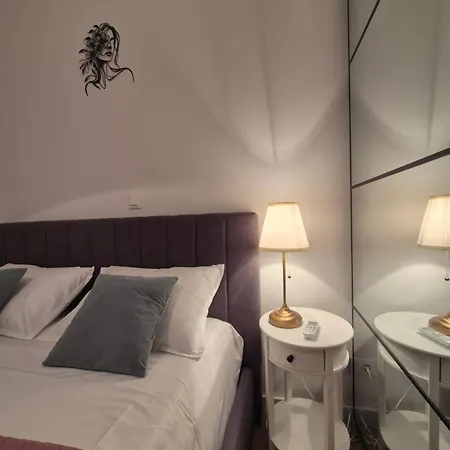 Appartement Stylish New In