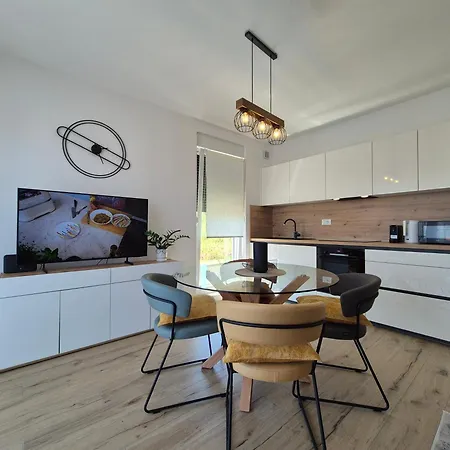 Stylish New In Appartement *