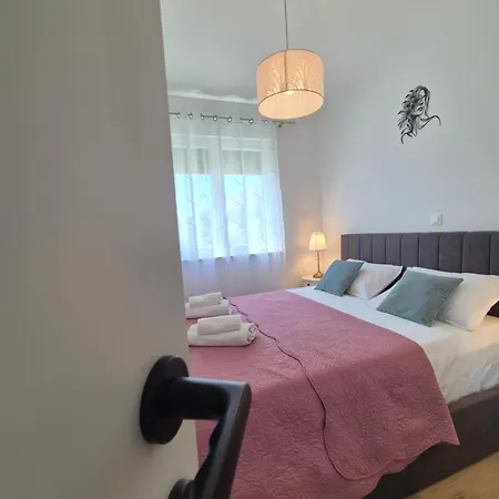 Stylish New In Appartement *